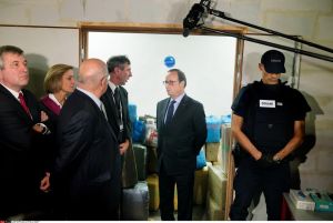 paris-customs-find-71-tons-of-cannabis